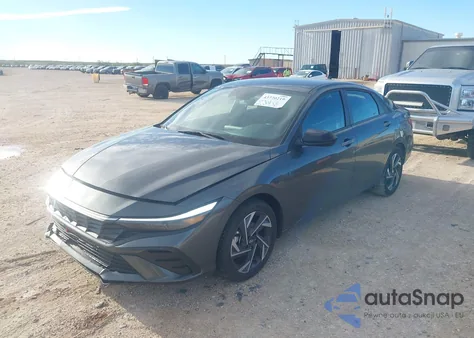 2025 Hyundai Elantra Hybrid Sel Sport from USA, damaged, VIN KMHLM4DJ5SU161091